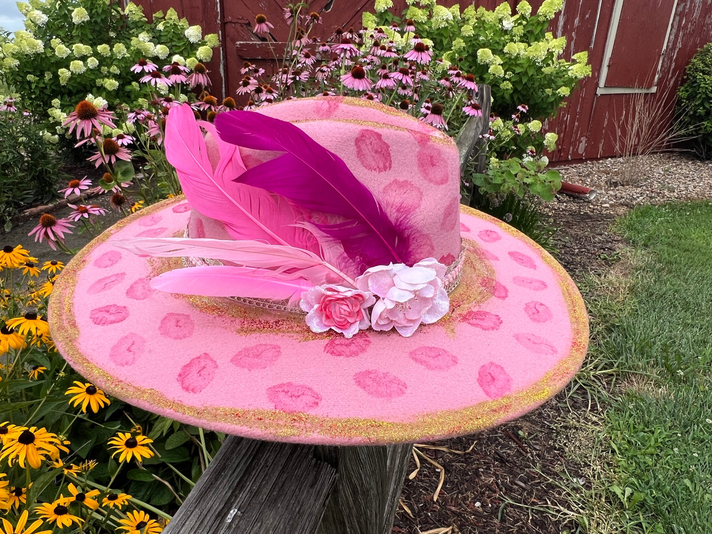 "Hugs & Kisses" Pink Cowgirl Hat
