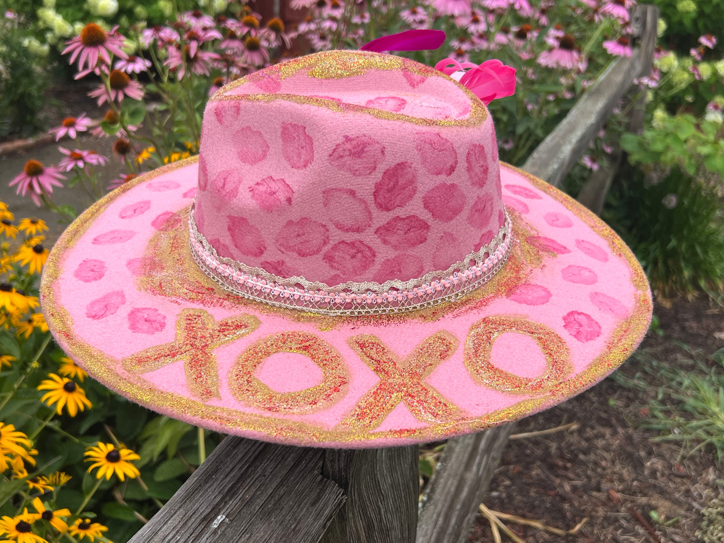 "Hugs & Kisses" Pink Cowgirl Hat