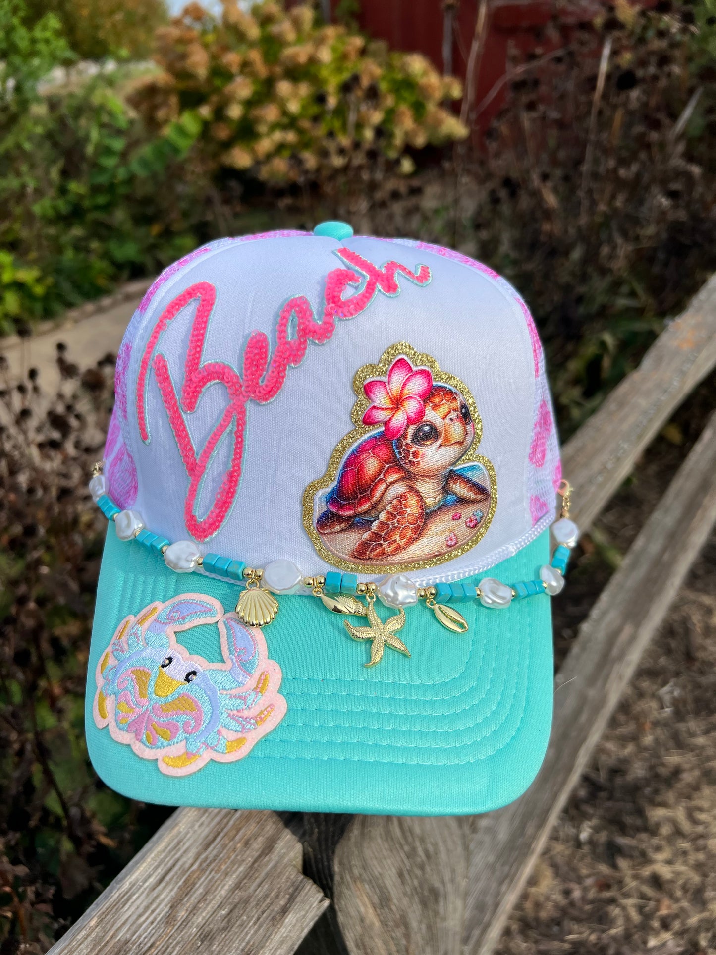 Turtle Love Trucker Hat